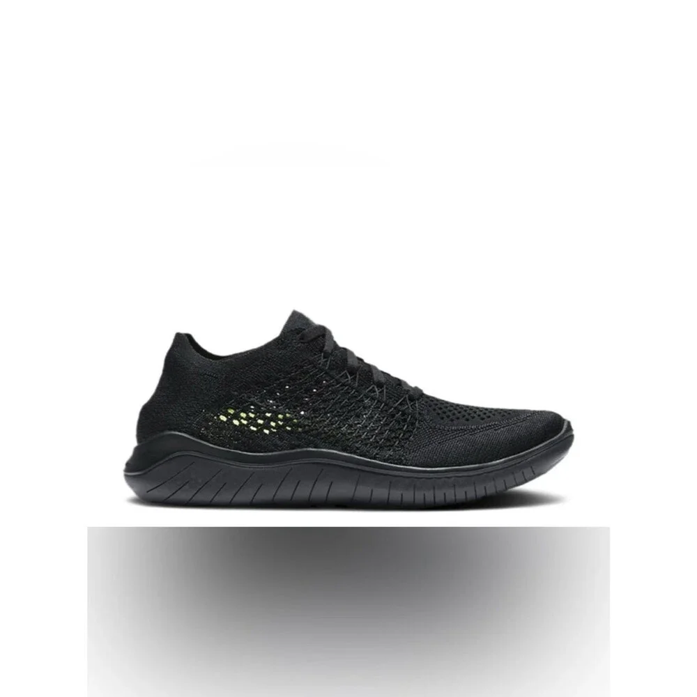 Nike Women’s Black Free RN Flyknit Shoes Size 8.5